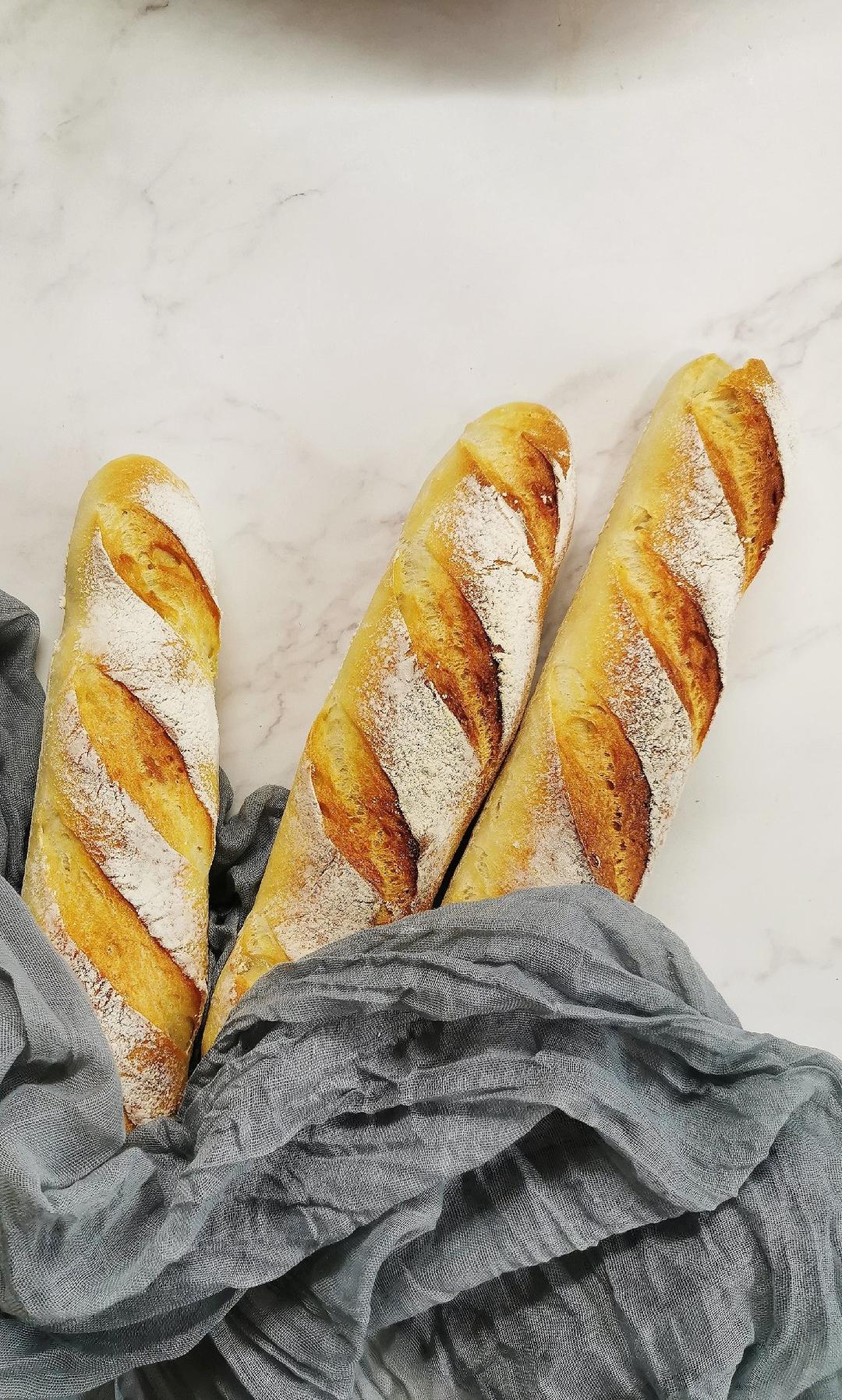 《割口发烧友的面包》—— 口感轻盈松脆的法棍（即发干酵母快手版1）