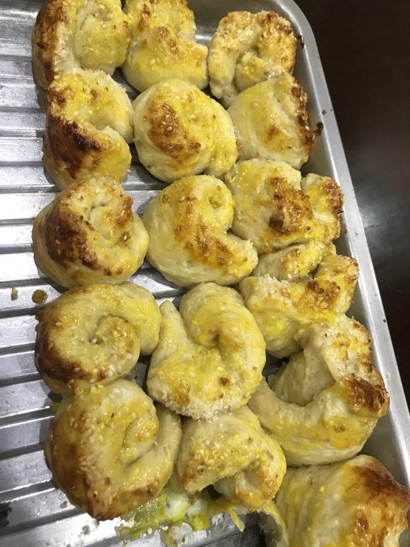脆底蜂蜜小面包