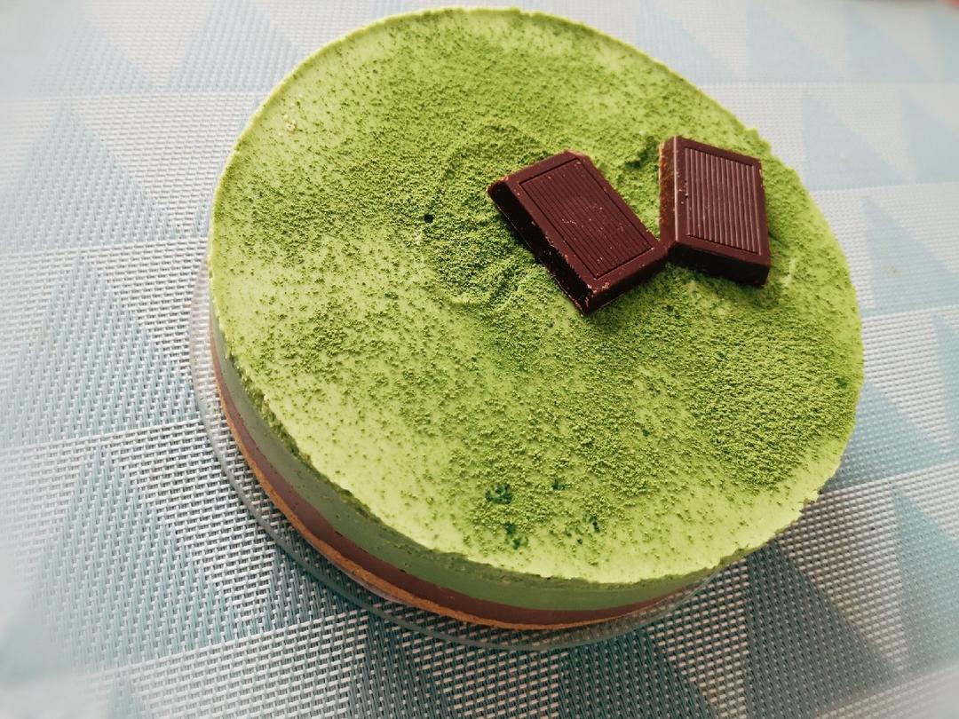 巧克力抹茶慕斯蛋糕