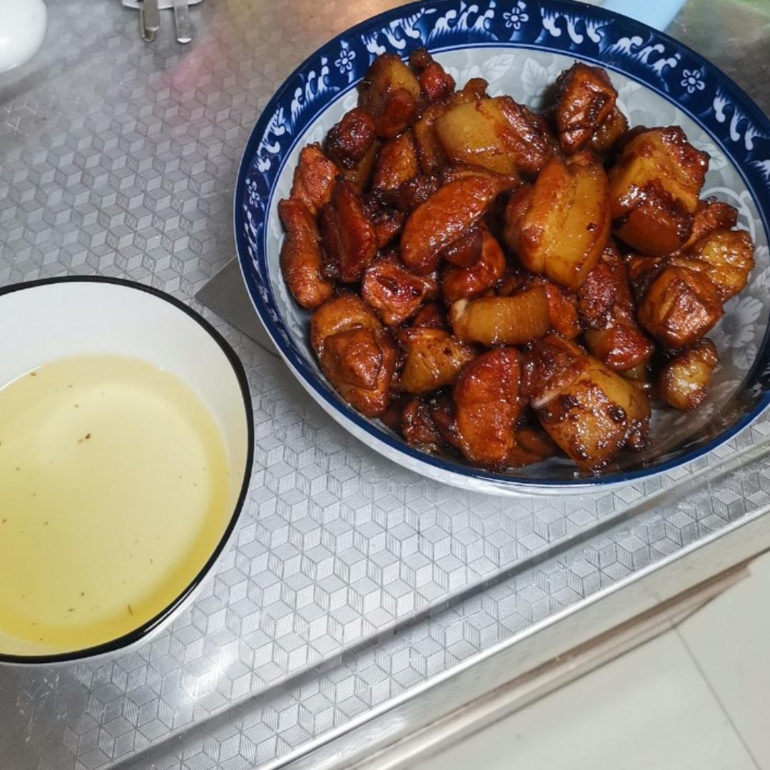 不肥腻入口即化的红烧肉