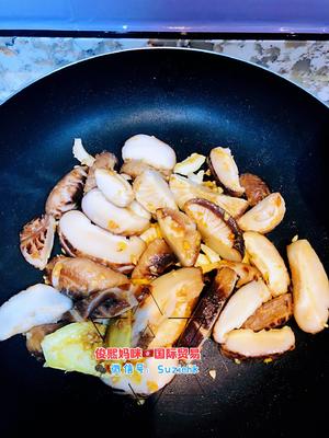 土豆香菇烧鸡翅的做法 步骤13