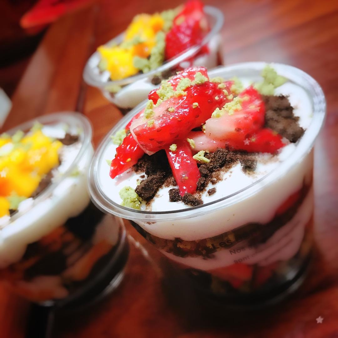 芒果酸奶木糠杯