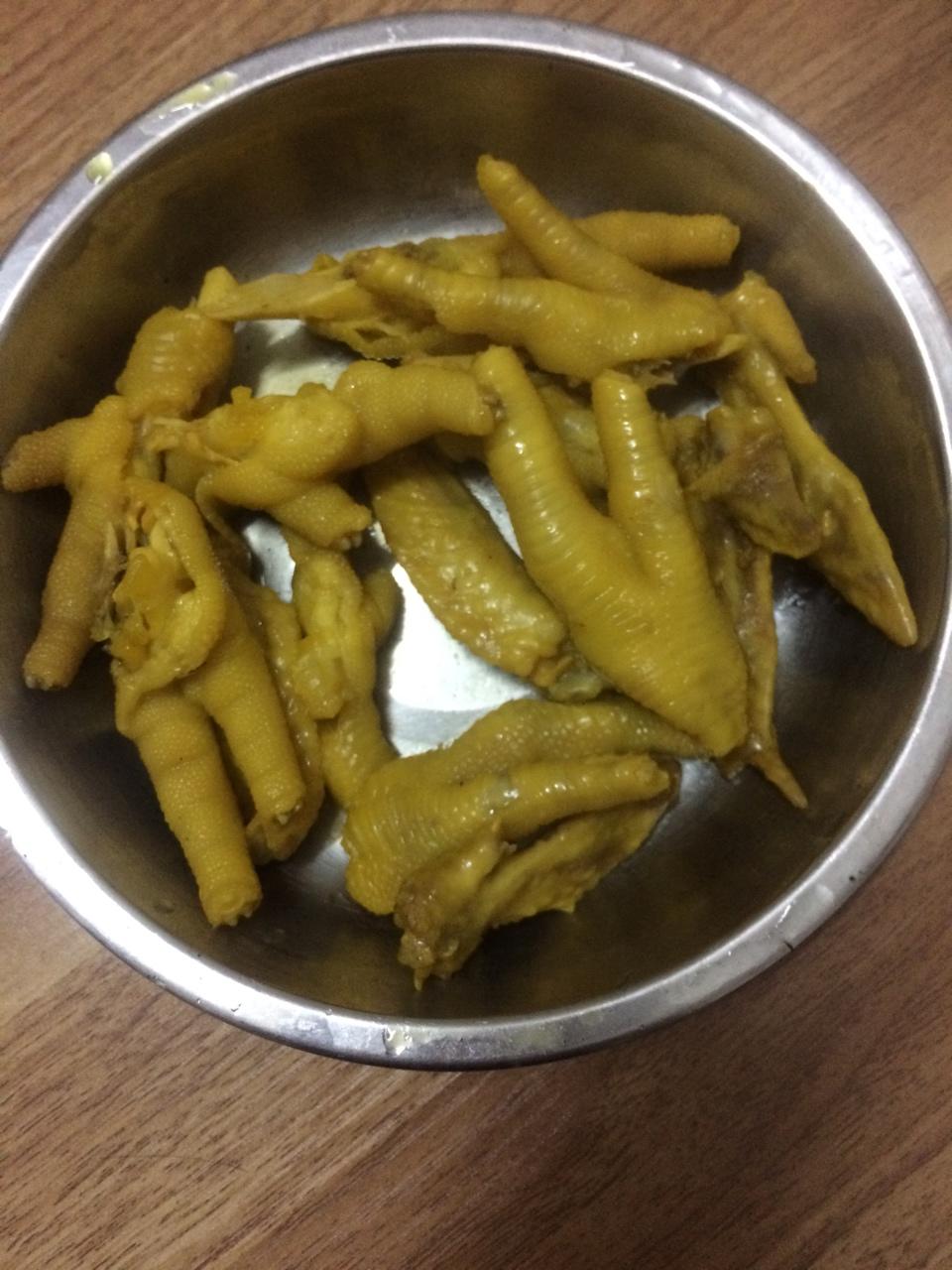 盐焗鸡爪