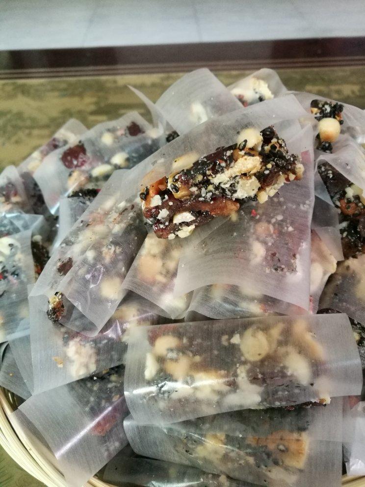 黑芝麻红枣核桃糕(特百惠版本)只需麦芽糖