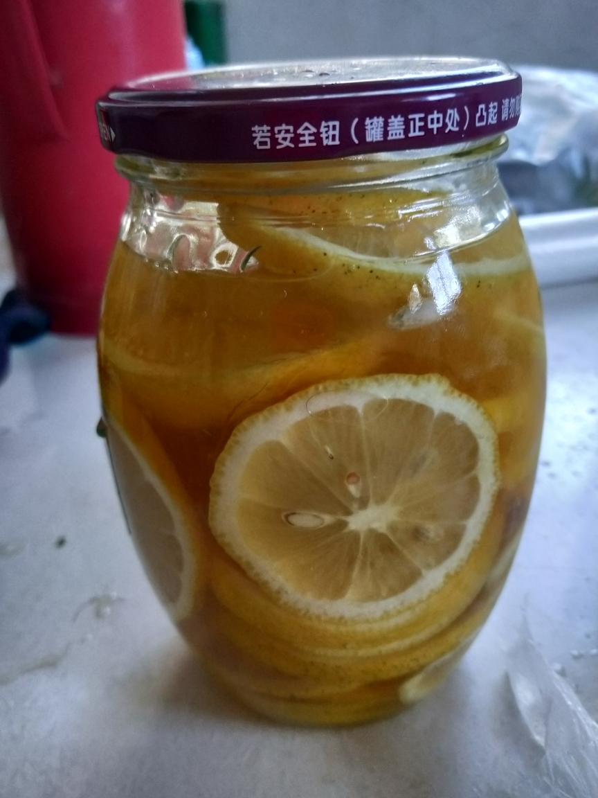 蜂蜜柠檬水的做法