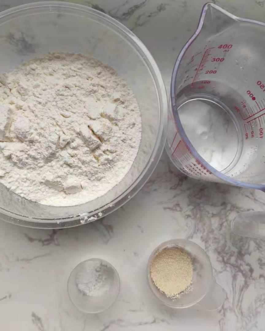 纯奶手撕吐司的做法 步骤1