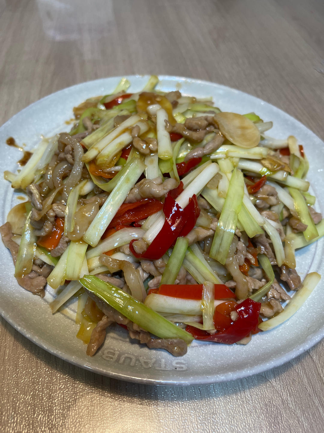 川菜俏荤的代表—韭黄肉丝