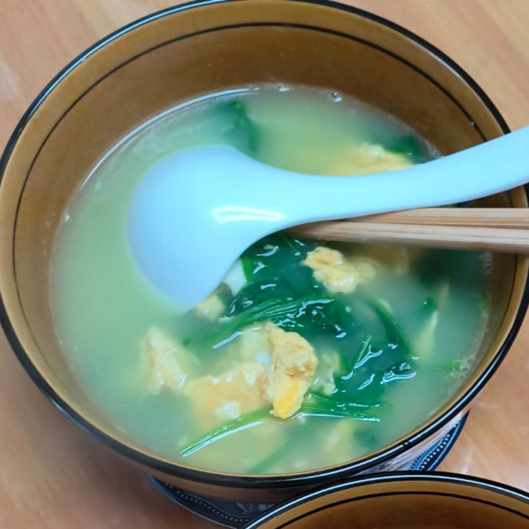 菠菜鸡蛋汤