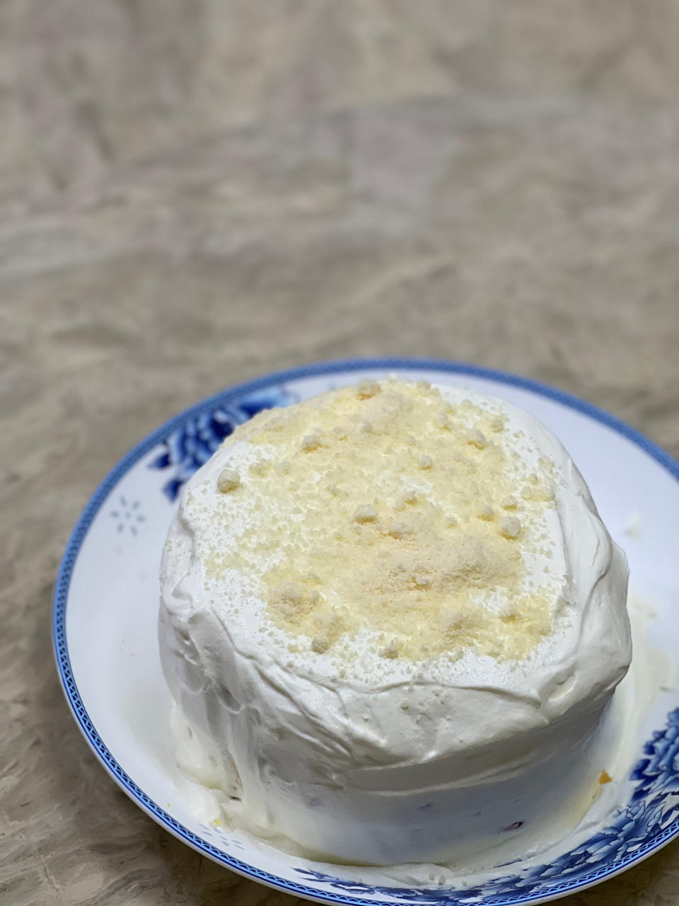曼食慢语丨草莓芝士雪山蛋糕
