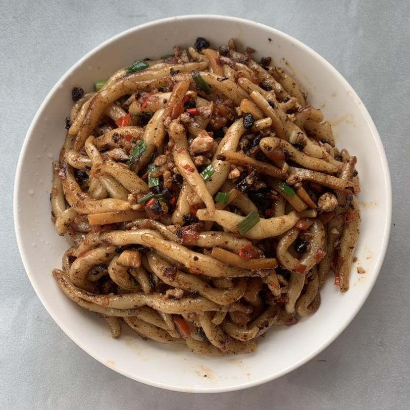 老友炒粉虫的做法