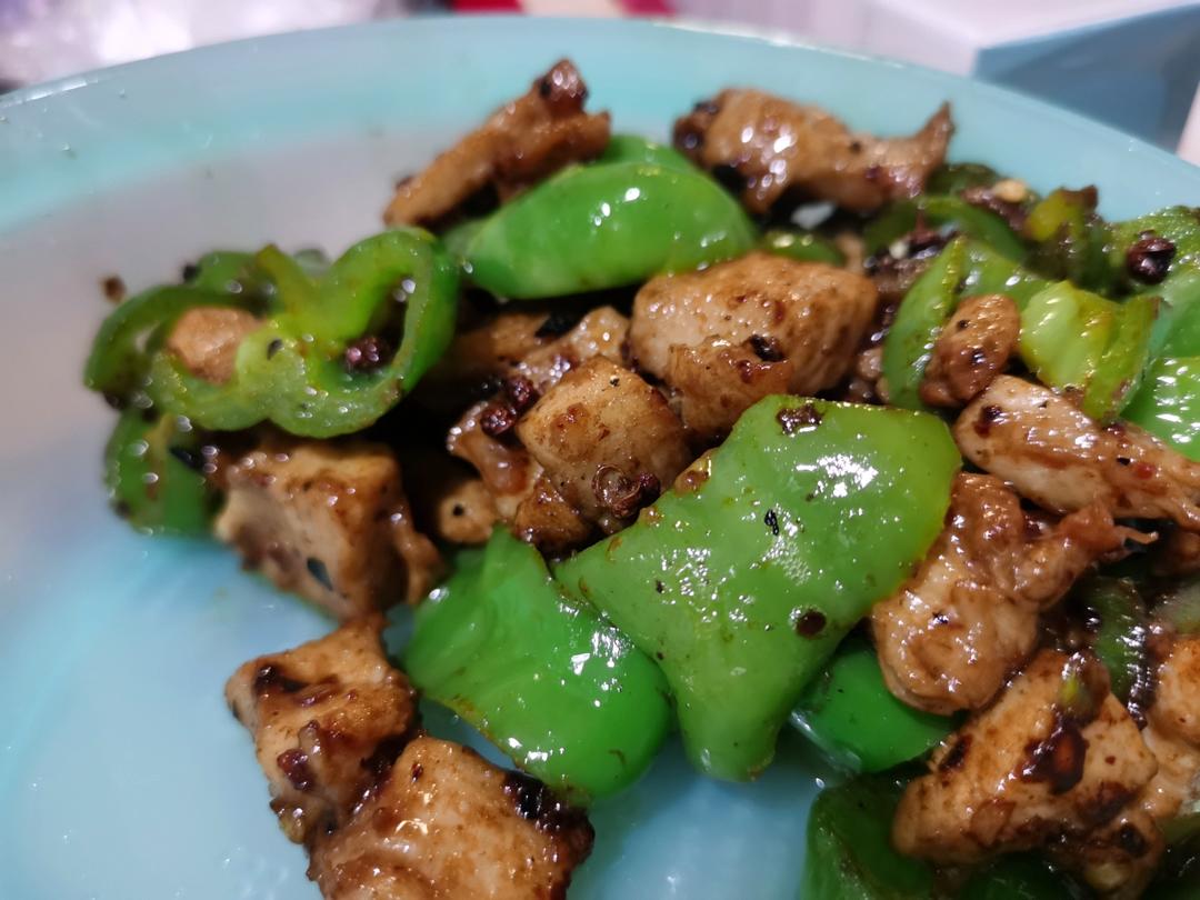 辣子鸡丁