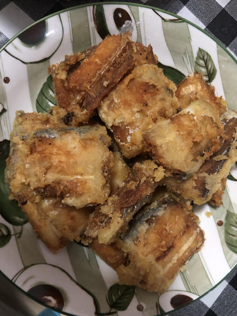 干炸刀鱼（带鱼）