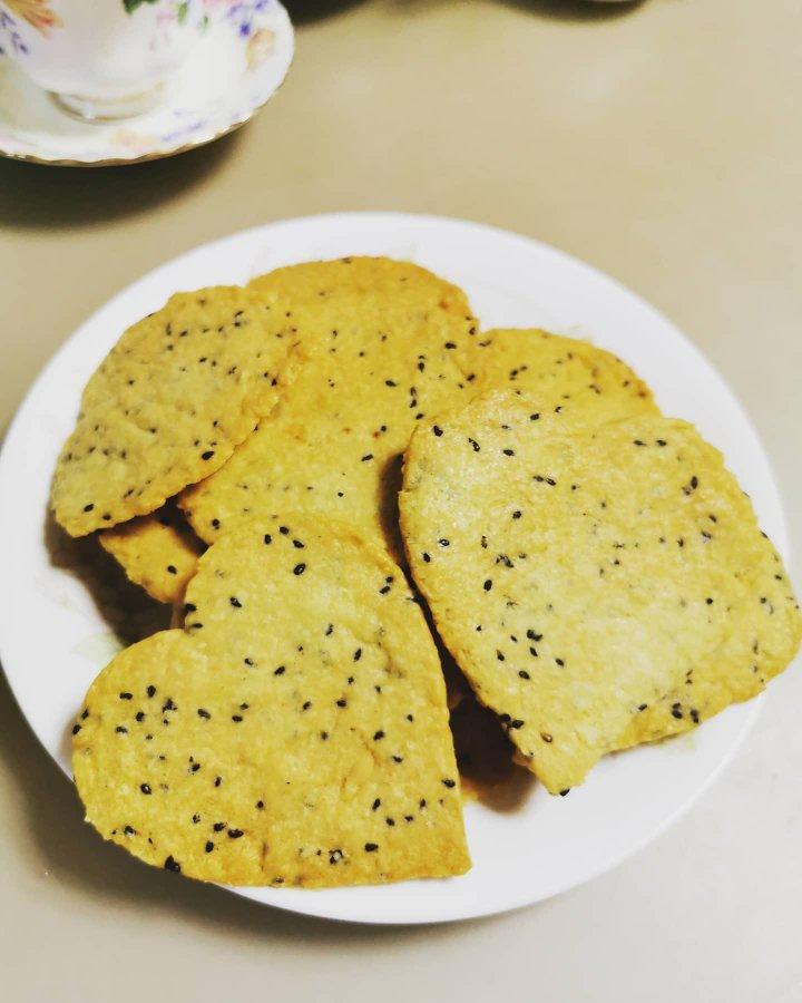 芝麻薄饼