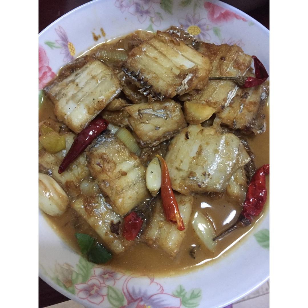 红烧带鱼