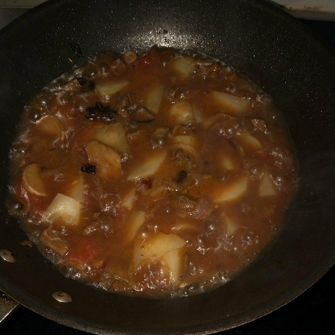 红烧牛肉土豆 （独家秘制）