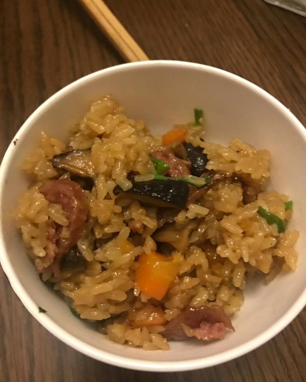 电饭锅版香菇腊肠饭