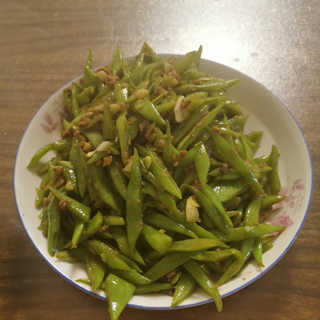 肉沫豆角下饭菜