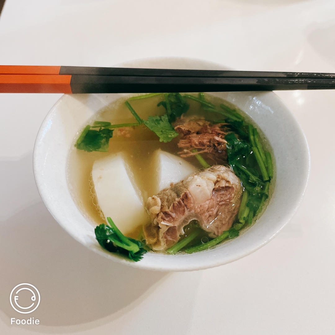 清炖萝卜牛腩汤（铸铁锅版）