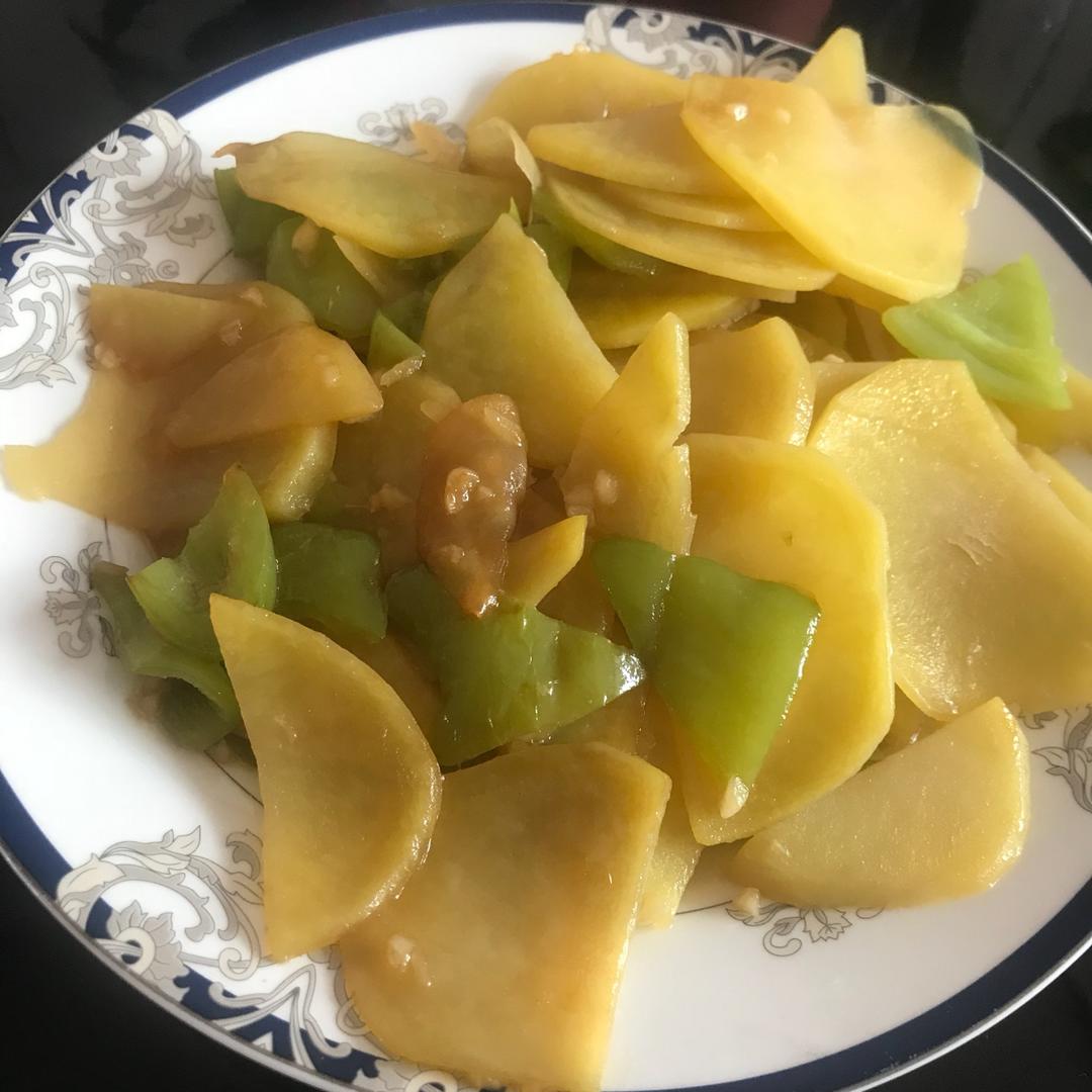 大辣椒炒土豆片