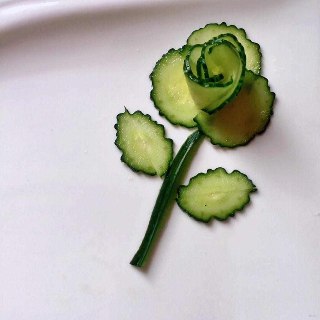 黄瓜玫瑰花(创意小盘饰の十二)