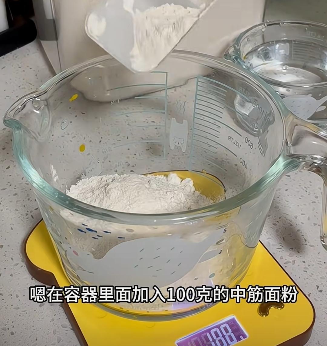 纯奶手撕吐司的做法 步骤1