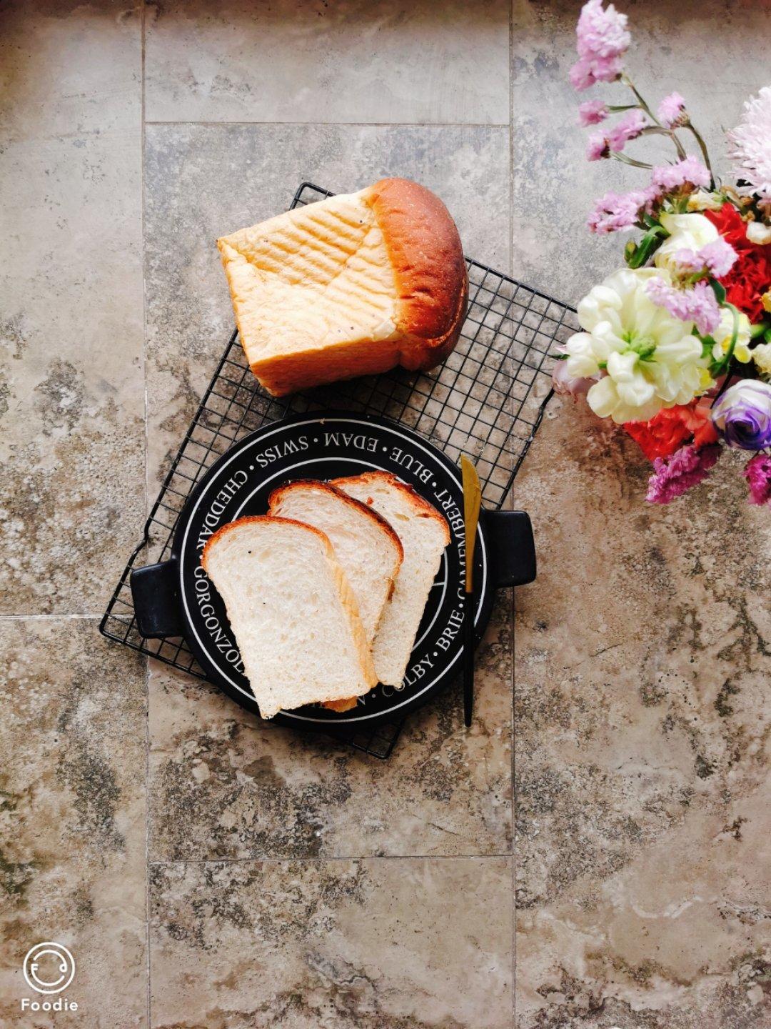 减脂主食-淡奶油米吐司