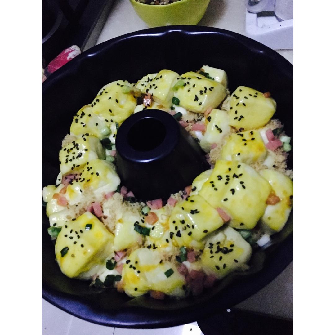 香葱肉松手撕面包