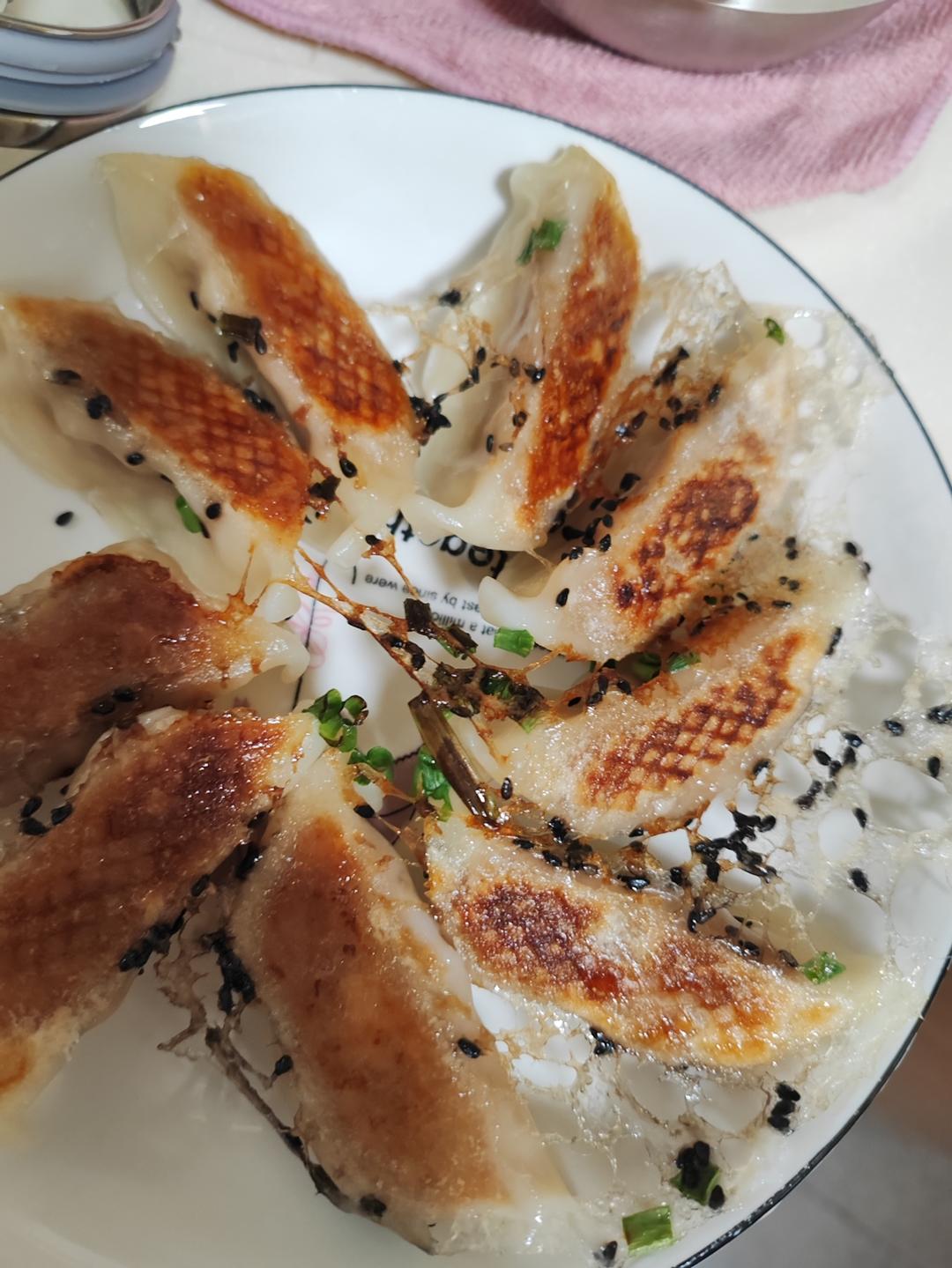 确保零失败 的日料店🥟冰花煎饺🥟