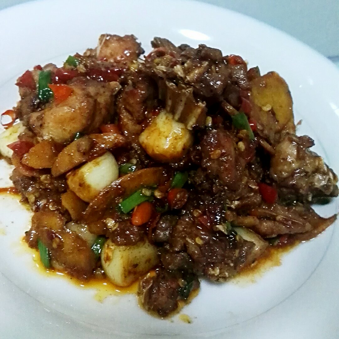 爆炒兔肉