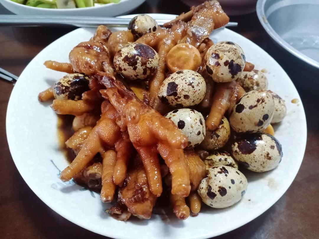 “销魂”卤鸡爪