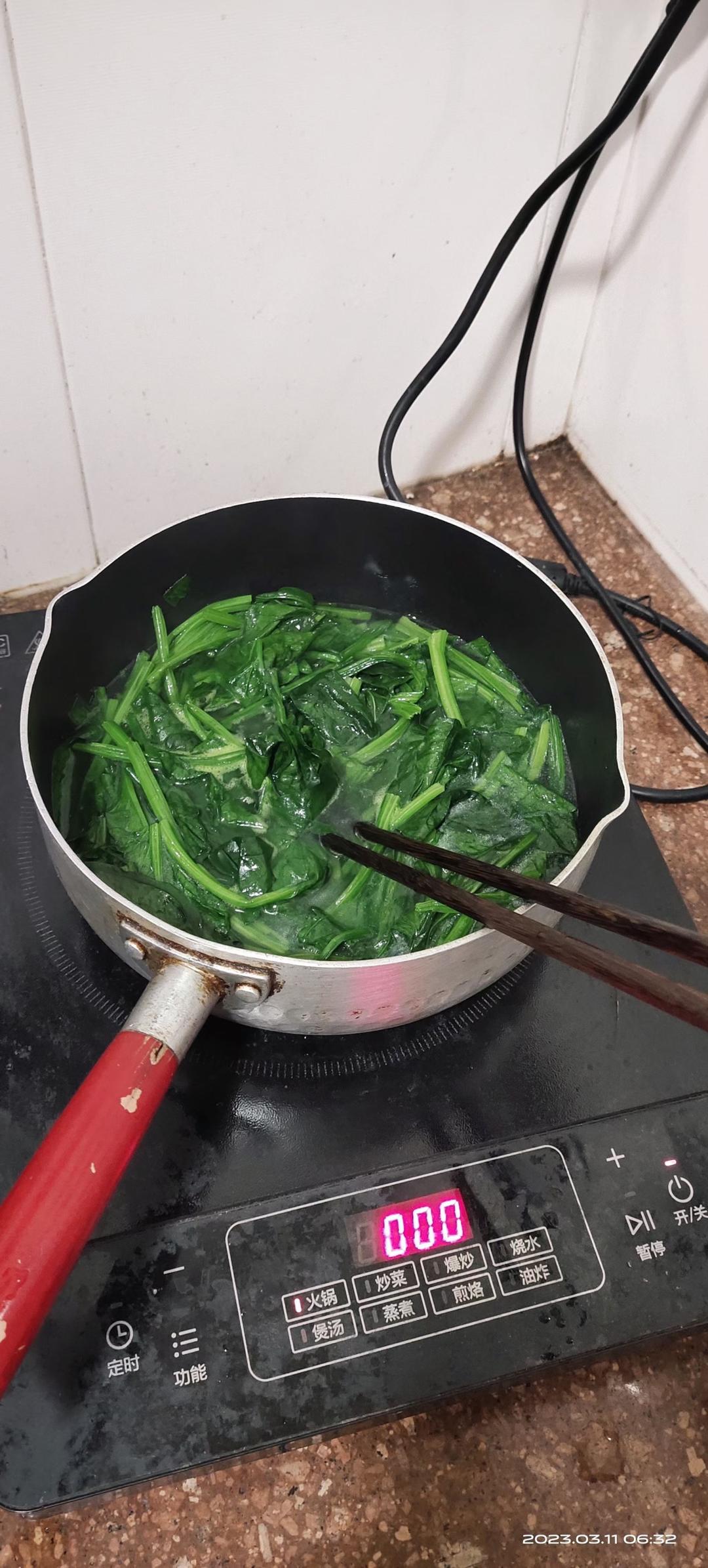 菠菜千层馒头  翠绿蓬松暄软  细腻光滑的秘密   附细节视频