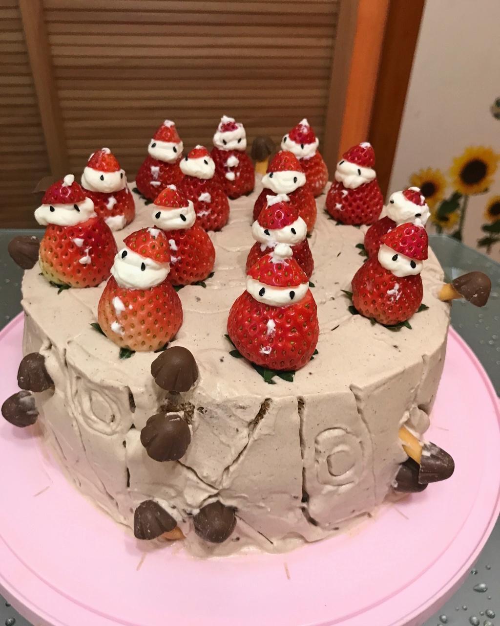 草莓圣诞雪人蛋糕