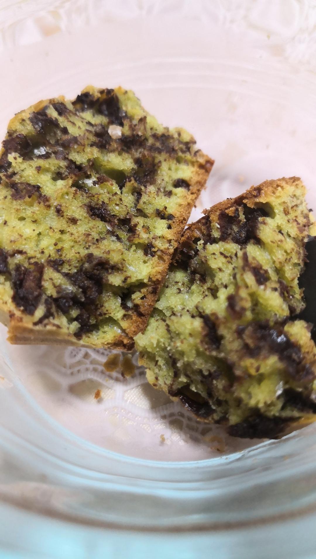 烘焙新手烤箱入门浓香抹茶蔓越莓麦芬纸杯蛋糕