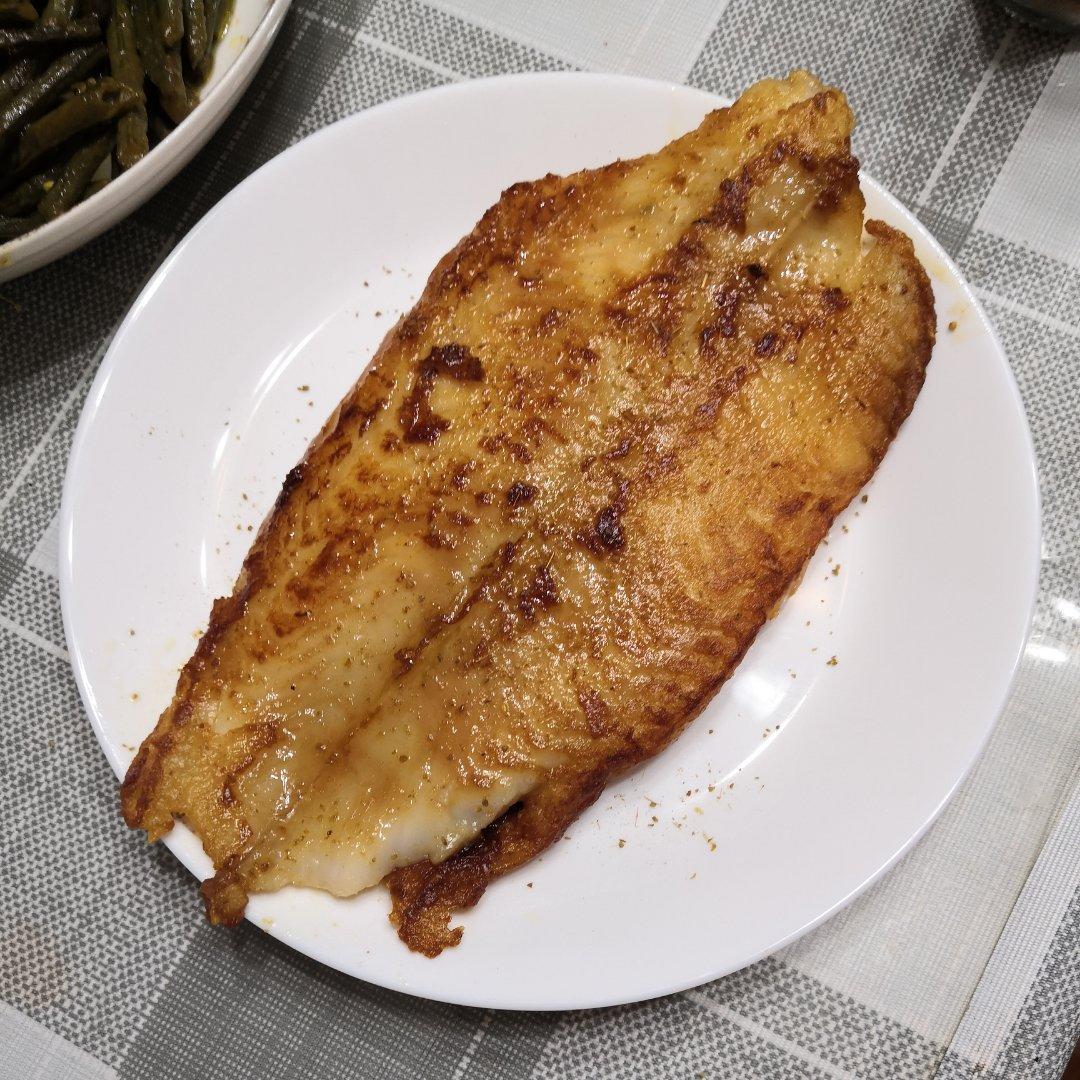 香煎巴沙鱼（龙利鱼）