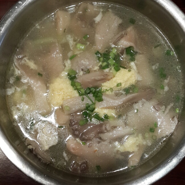 蘑菇鸡蛋汤