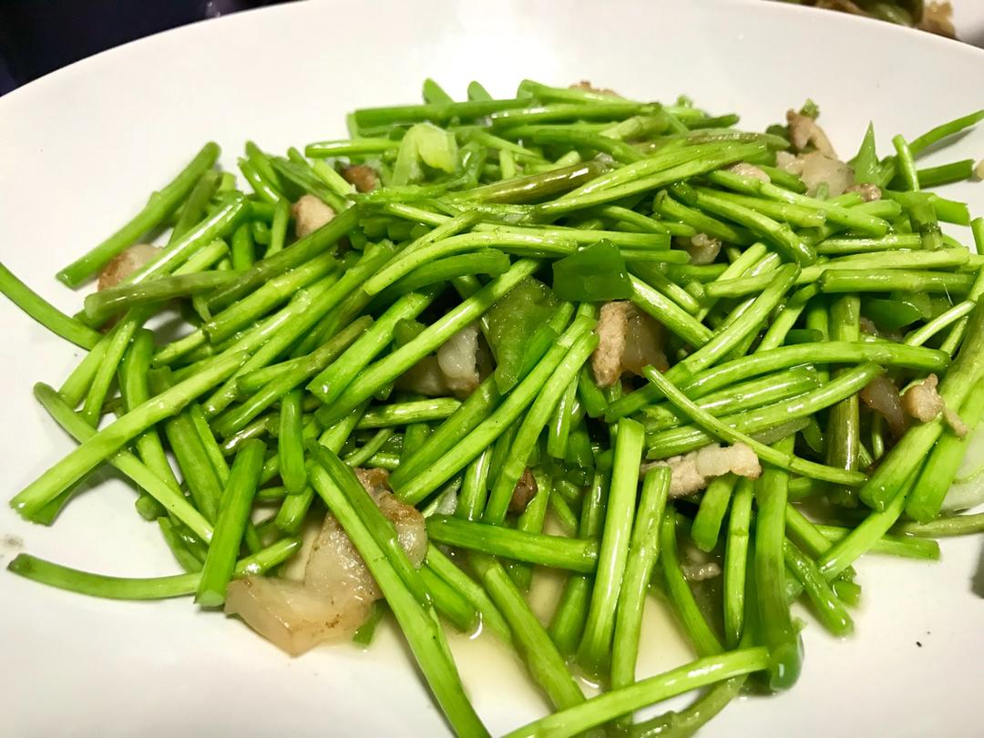 清炒芦蒿