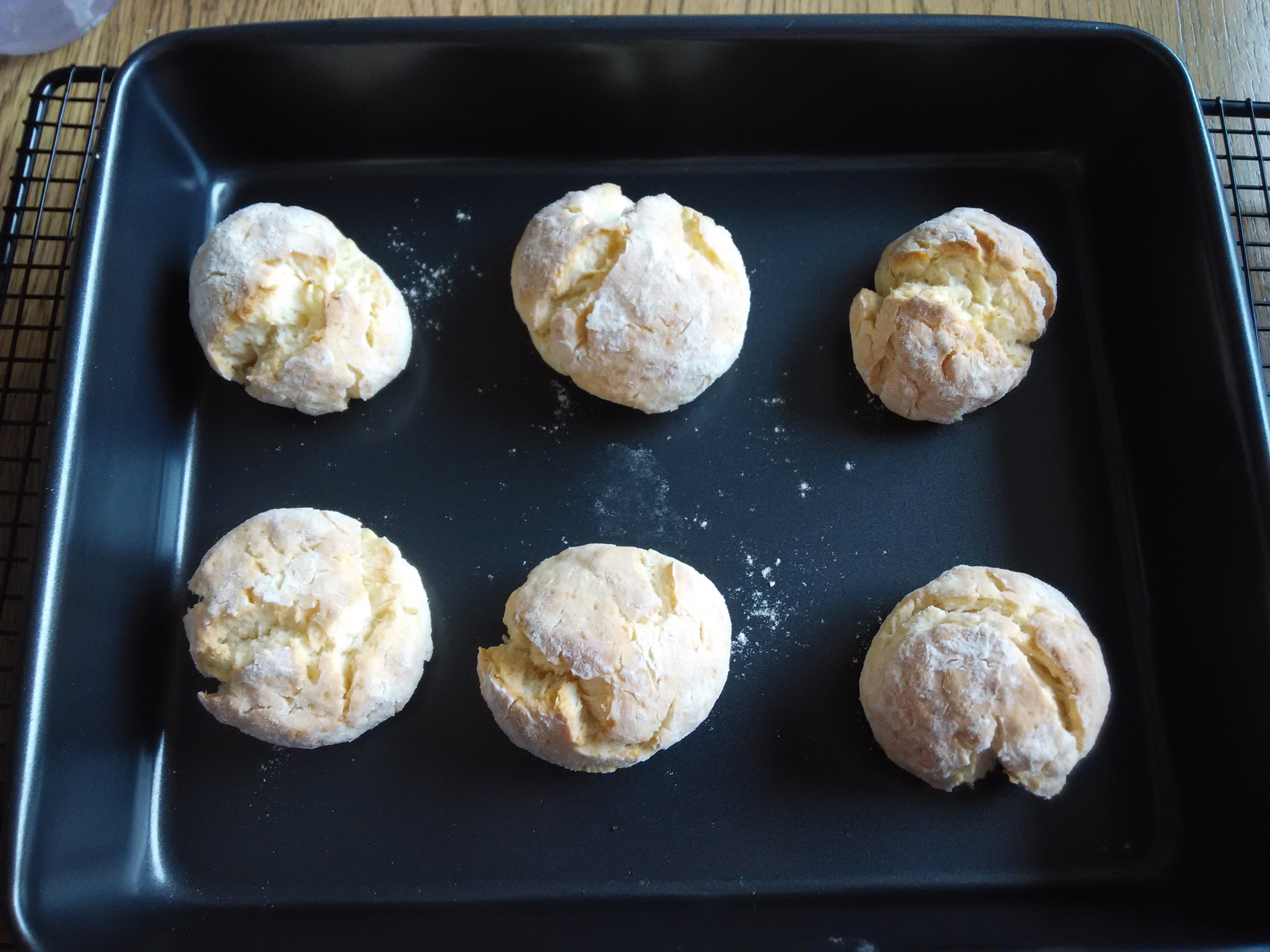 简单酸奶小面包