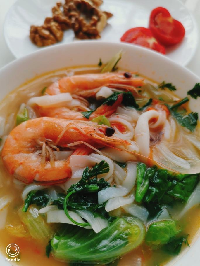 海鲜汤粉的做法