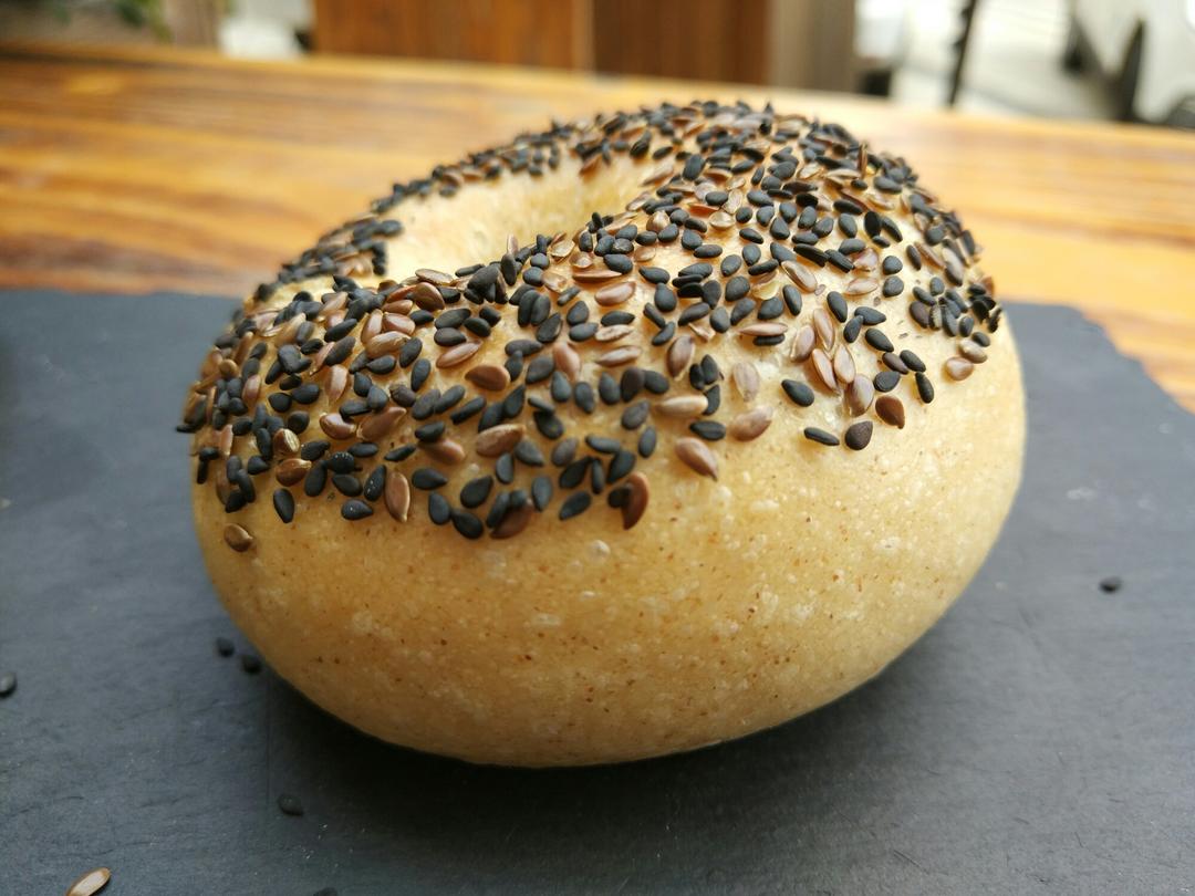 天然酵种全麦贝果