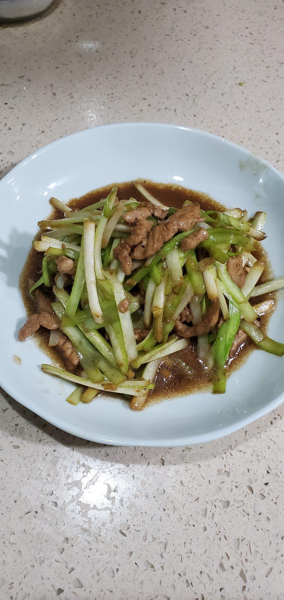 最好吃的韭黄炒肉