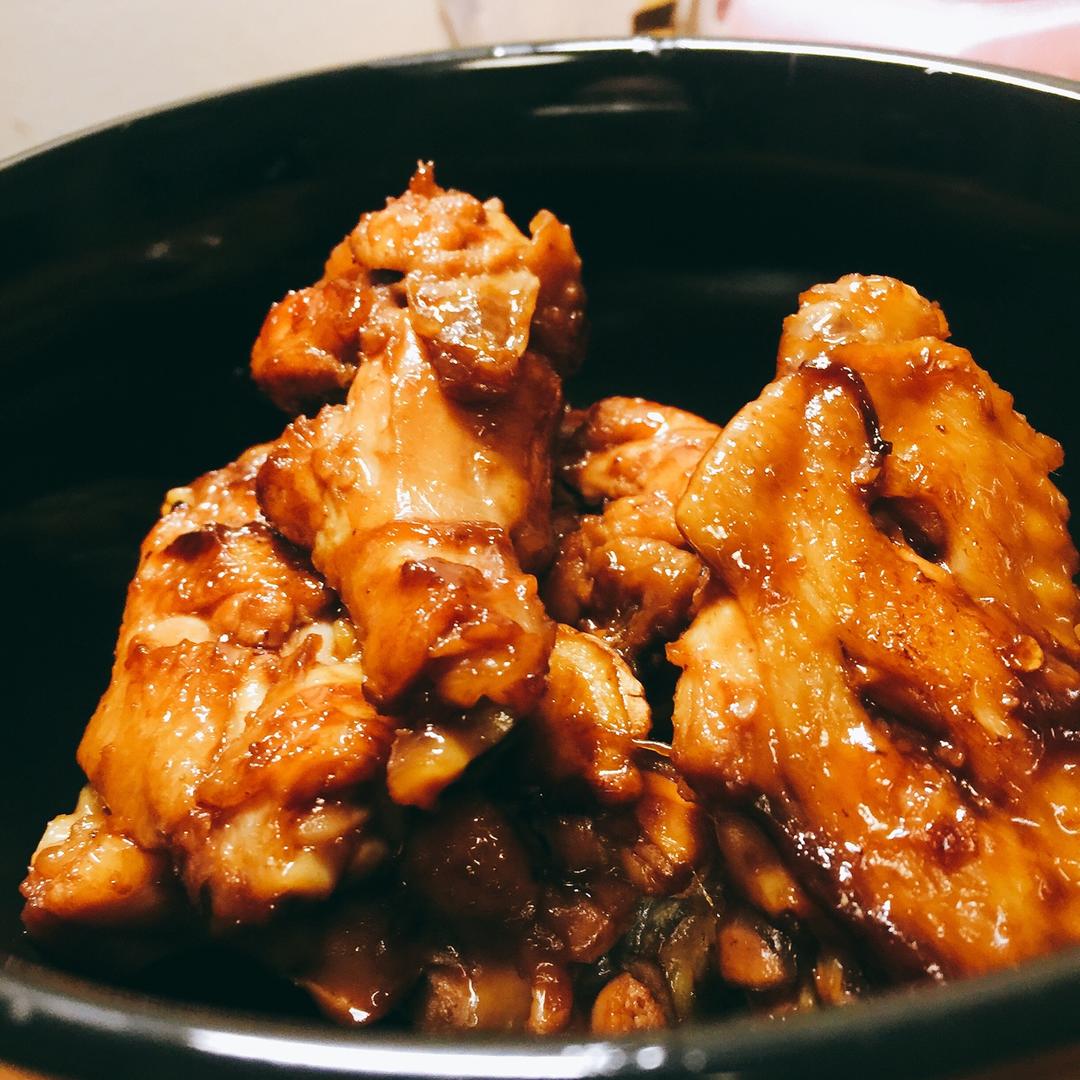吮指酱香鸭翅