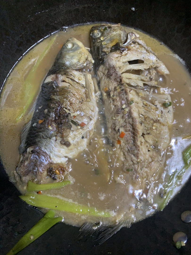 香煎鲫鱼（简单易做）
