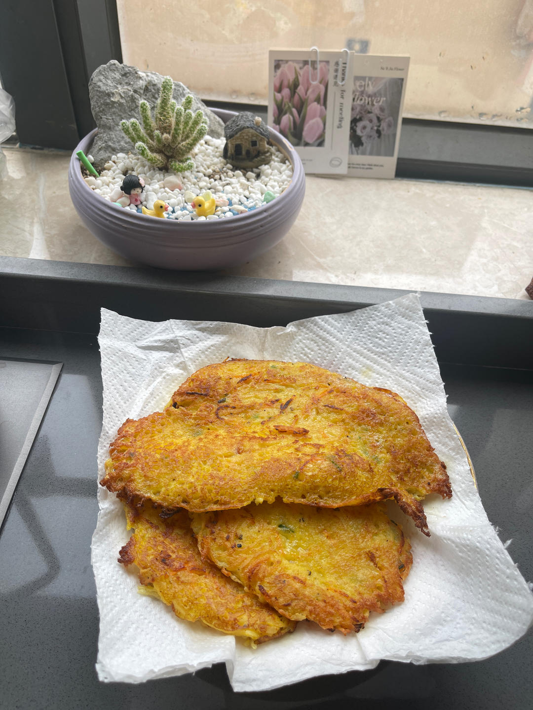 不用揉面❗️上桌就被抢光的土豆火腿饼，吃一次就爱上