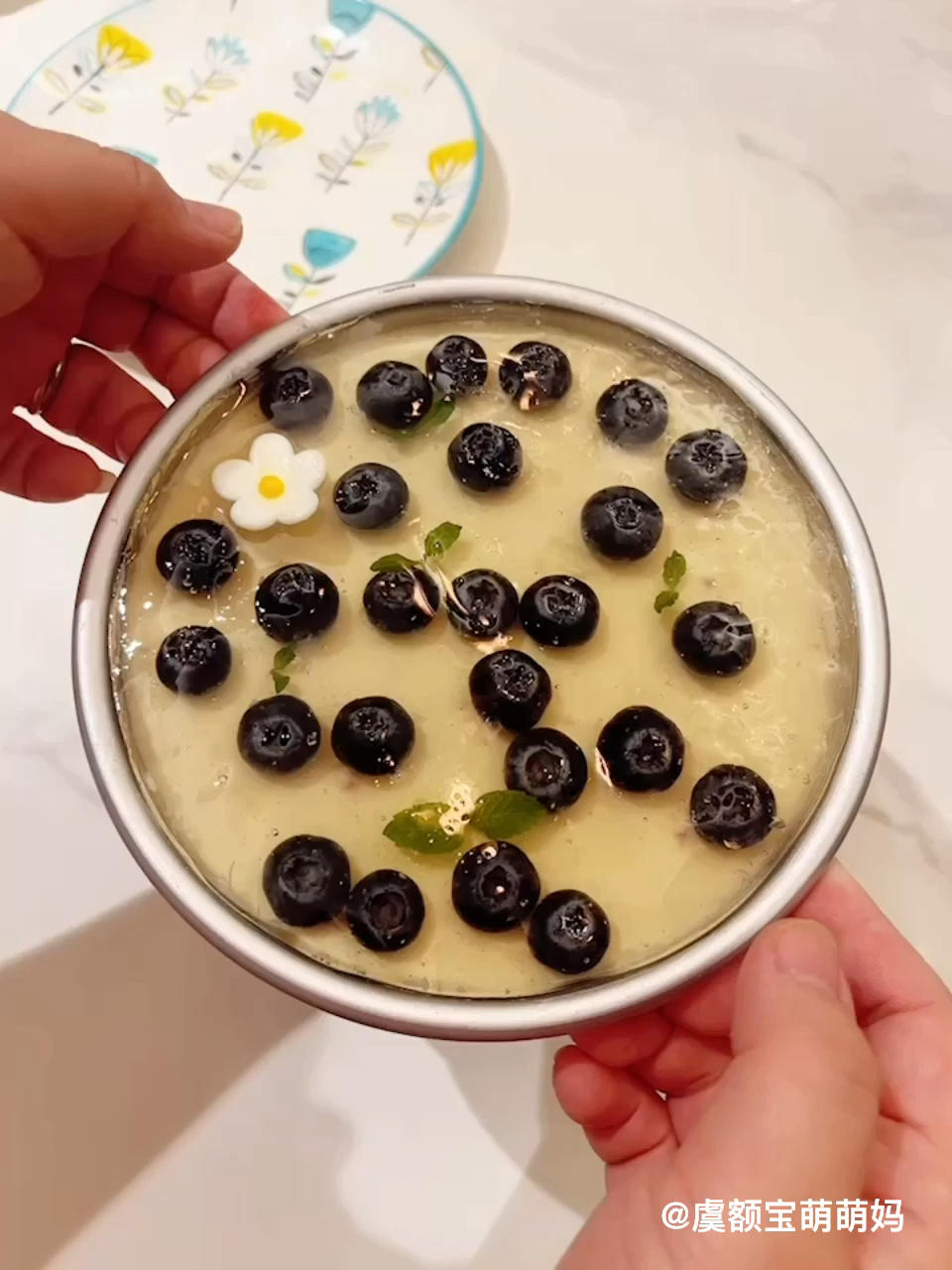 比冰淇淋还好吃❗️入口即化的蓝莓酸奶慕斯