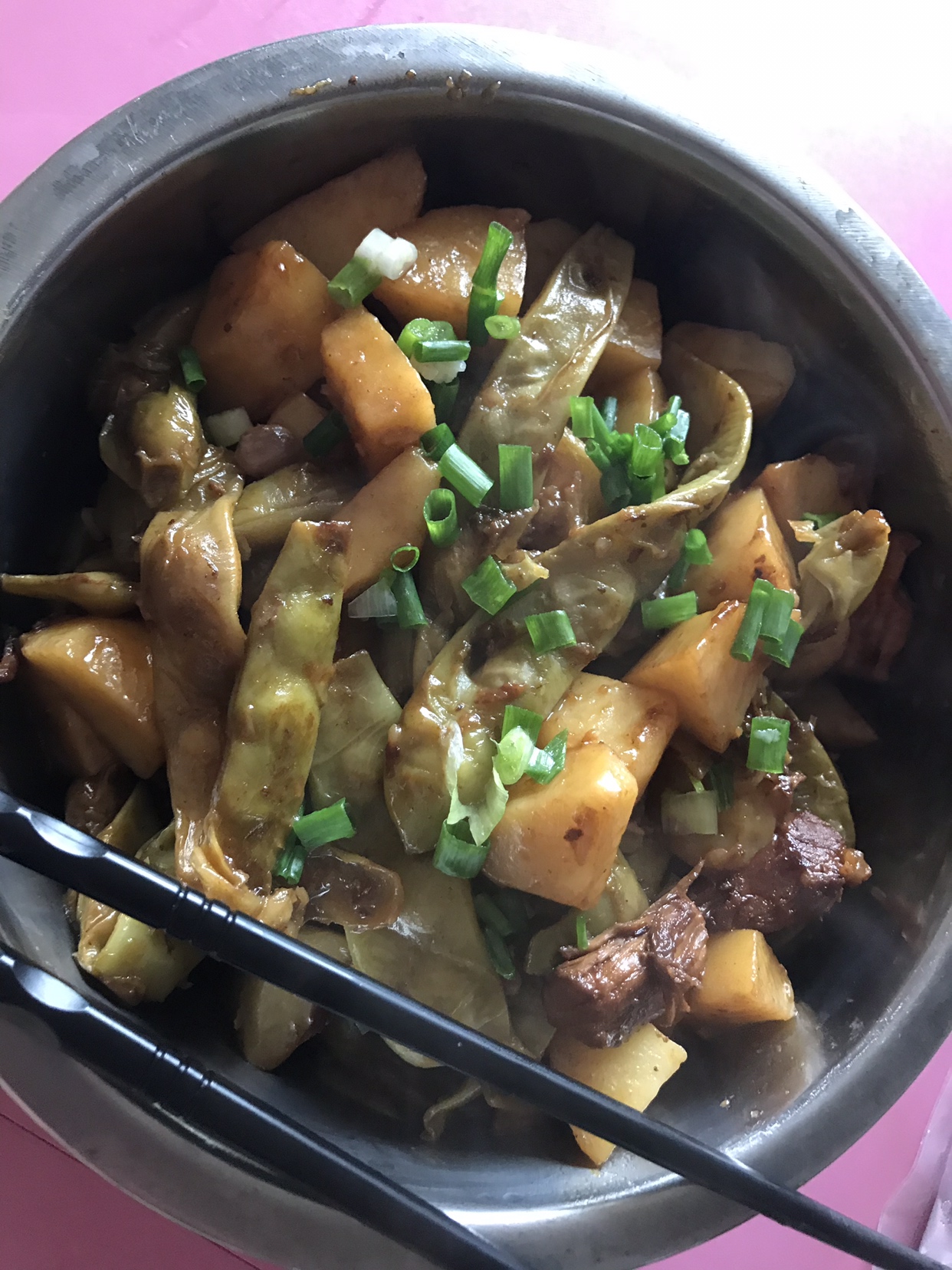 东北豆角炖土豆的做法