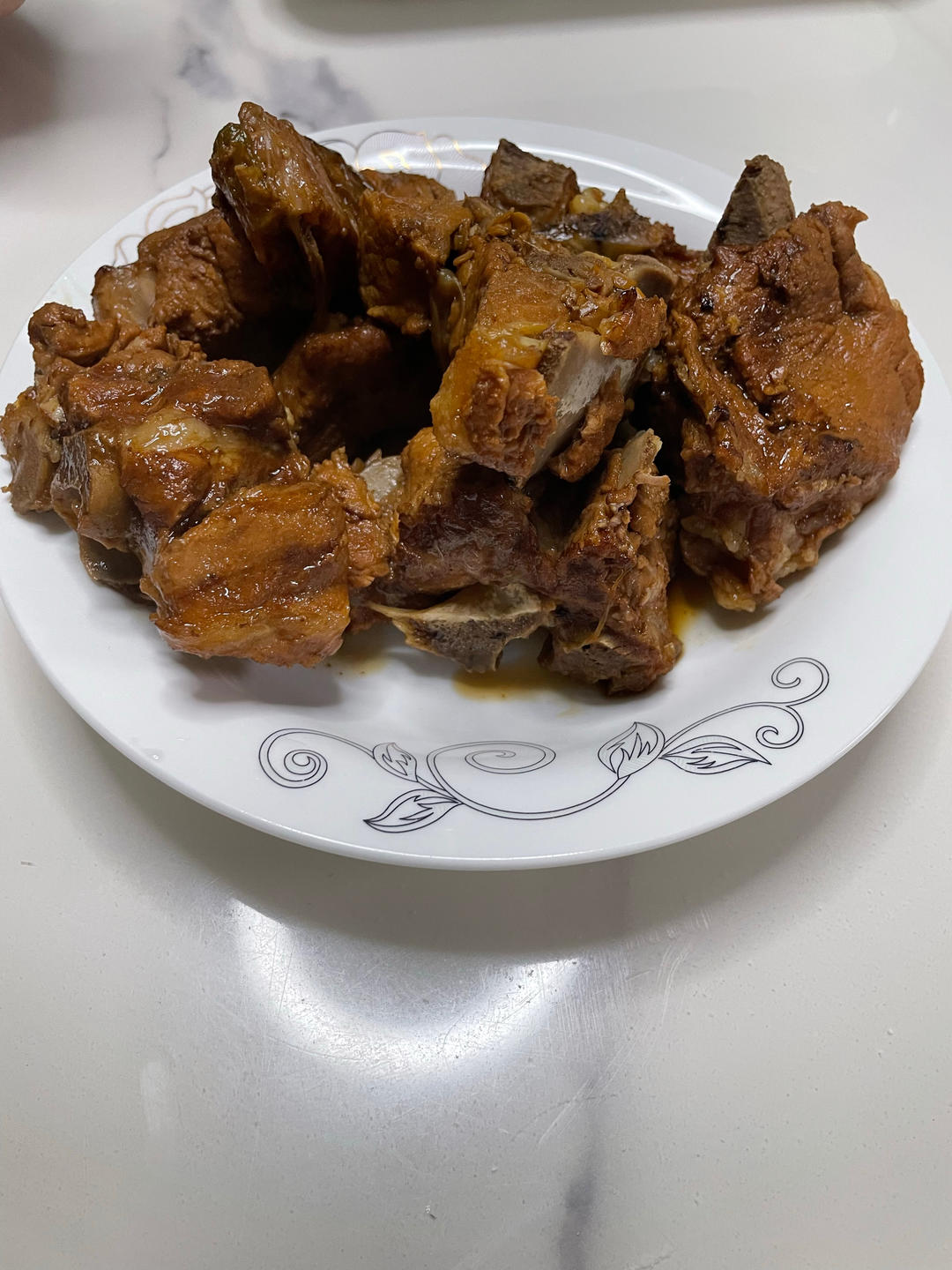 有滋有味香到吮指的酱骨架