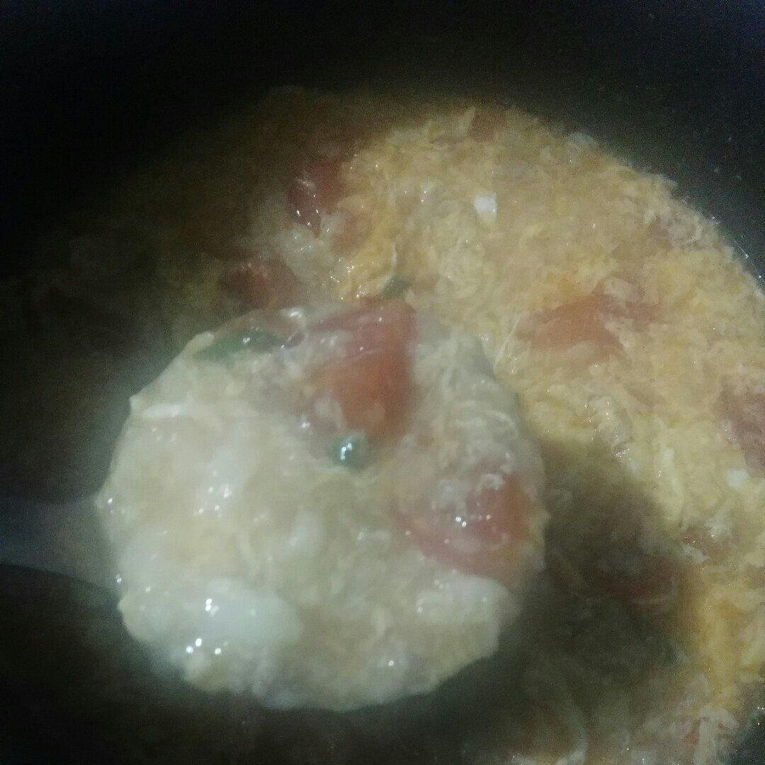 西红柿鸡蛋疙瘩汤