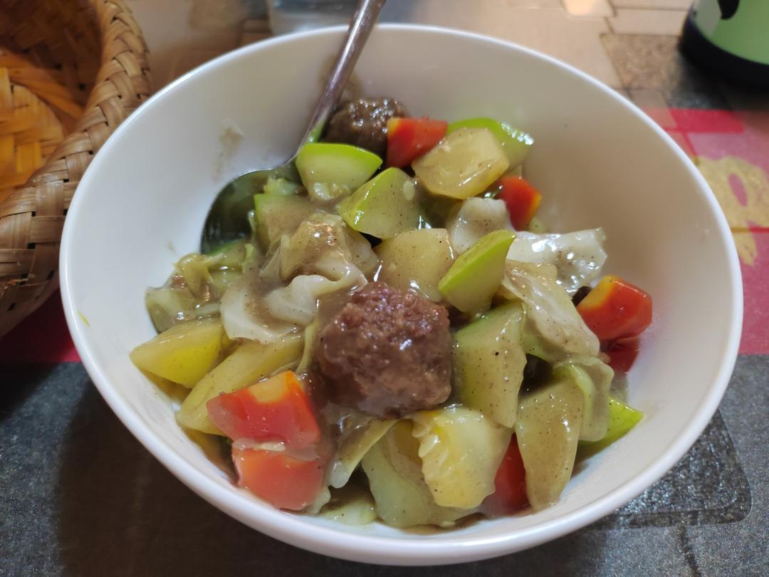 肉丸胡辣汤（回坊版）附牛骨汤做法