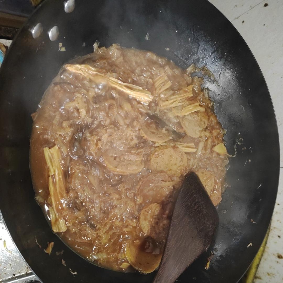 东北酸菜猪肉炖粉条