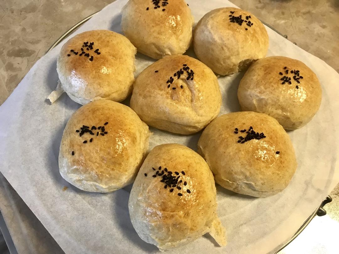 黑全麦小餐包